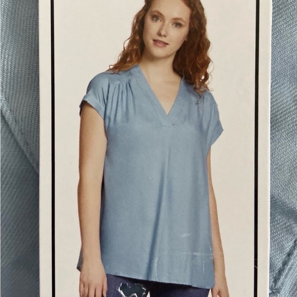 Nine West Blue V-Neck Blouse Women lightweight Sz XXL